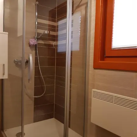 House Of Nature Tajhte Dağ evi *