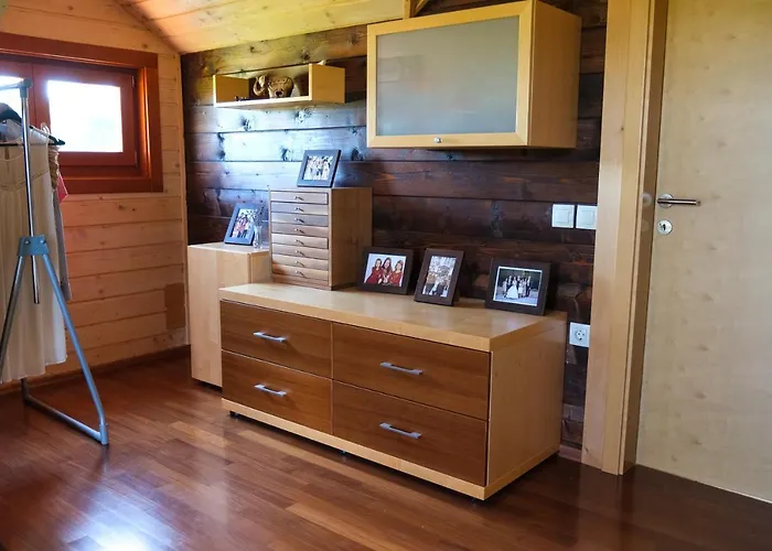 Brvnara House Of Nature Tajhte Planina pri Sevnici